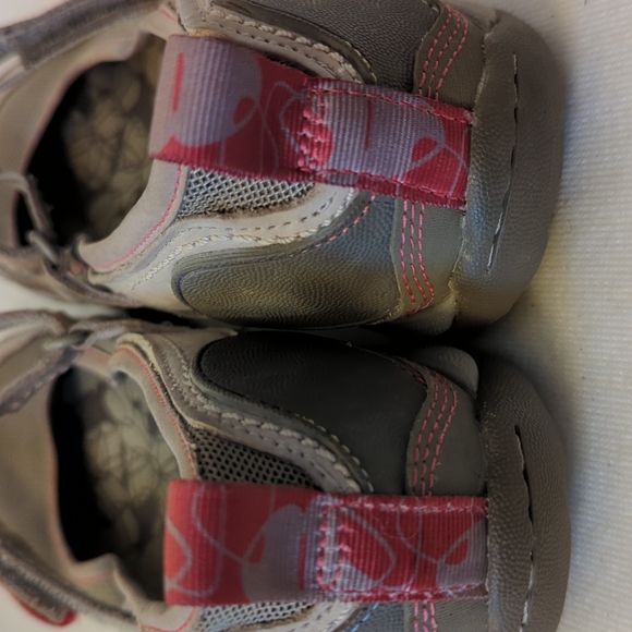 MERRELL Shoes - Picture 13 of 16